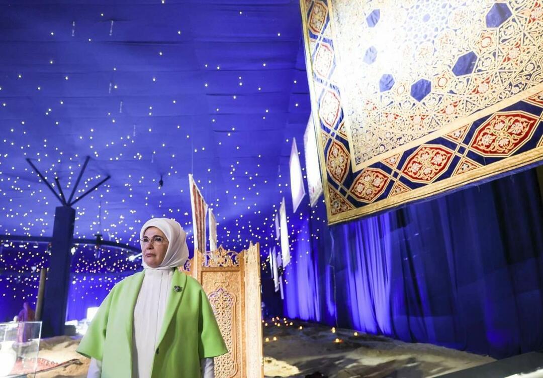 Emine Erdoğan turnerade på Expo Fair Area i Samarkand