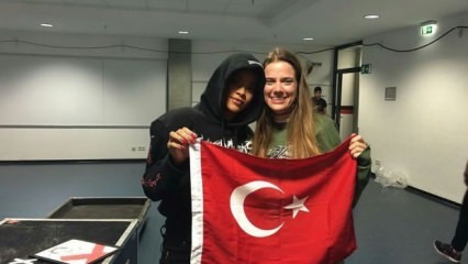 Gest av "turkiska" flickor från Rihanna!