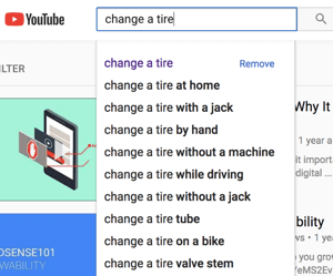Exempel på sökresultat som fylls i automatiskt på YouTube.