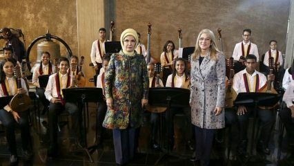 Specialmusikföreställning för First Lady Erdoğan i Venezuela