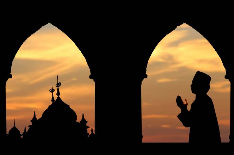 Bön att läsas efter adhan! Hur man ber bön?