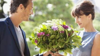 Varför ska kvinnor köpa blommor?