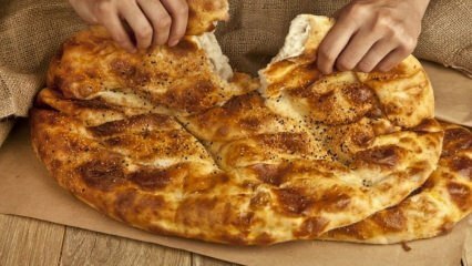 Hur många kalorier i en fjärdedel Ramadan pita? Ramadan pitabröd recept utan vikt! Äta pitabröd på sahur