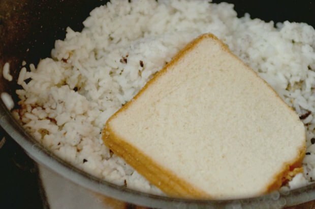 Om du lägger bröd på riset ...