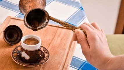 Tips för att göra turkiskt kaffe