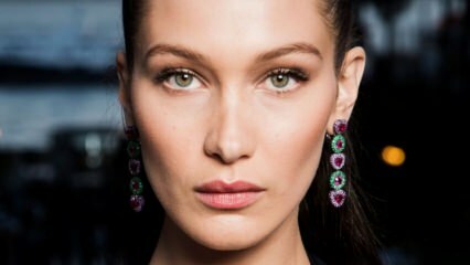 Bella Hadid blåser vind i Kappadokien!