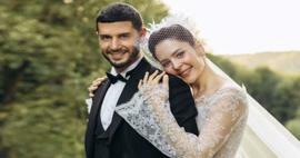 Romantiskt jubileumsinlägg från Berk Oktay till sin fru Yıldız Çağrı Atiksoy!