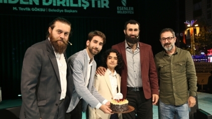 Resurrection Ertuğrul-spelare deltog i Ramadan Resurrection-evenemang