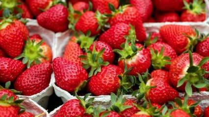 Efterrätter som göras med jordgubbar hemma