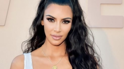 Kardashian avslöjade sin hemlighet av skönhet!