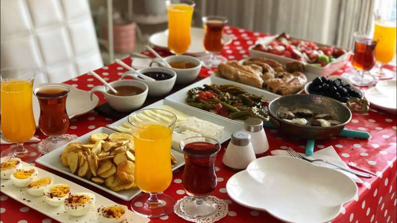 Vad ska göras efter Ramadan? Måste äta till frukost på festlig morgon