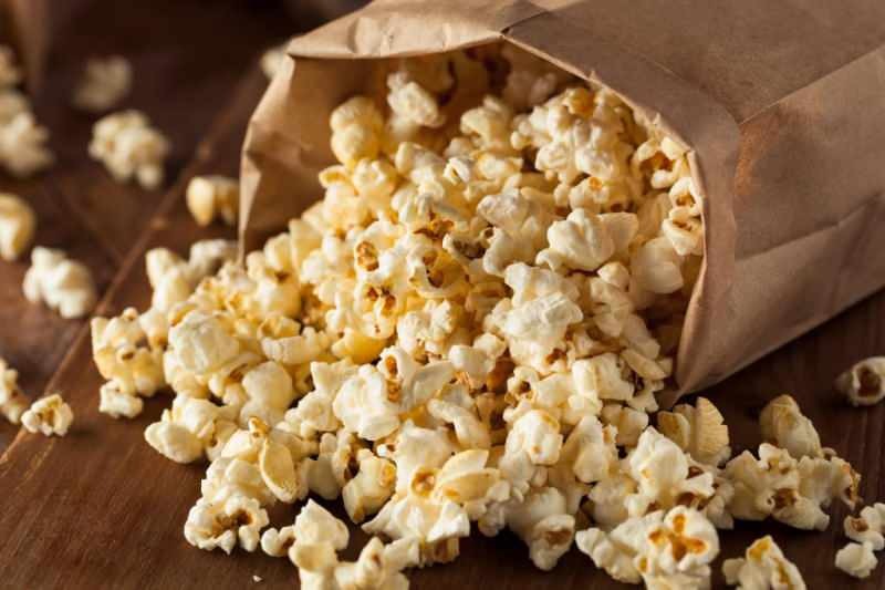 Vilka är fördelarna med majs? Är popcorn användbart? Dricker du juice av kokt majs?