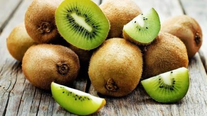Bör frukter konsumeras med huden?