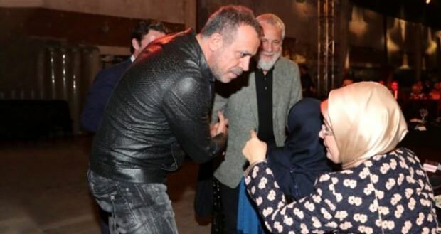 Yusuf försökte chatta med islam! Första lady Emine Erdogan kom till hennes räddning ...
