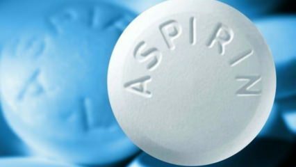 Är aspirin bra för håret? Hårmask tillverkad med aspirin 
