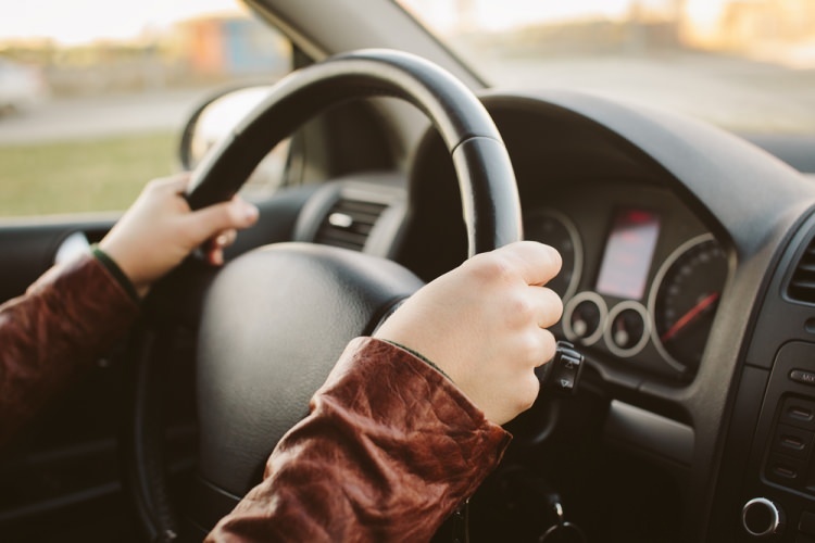 5 misstag gjorda av kvinnliga förare i trafiken