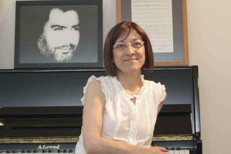 Ahmet Kayas fru Gülten Kaya