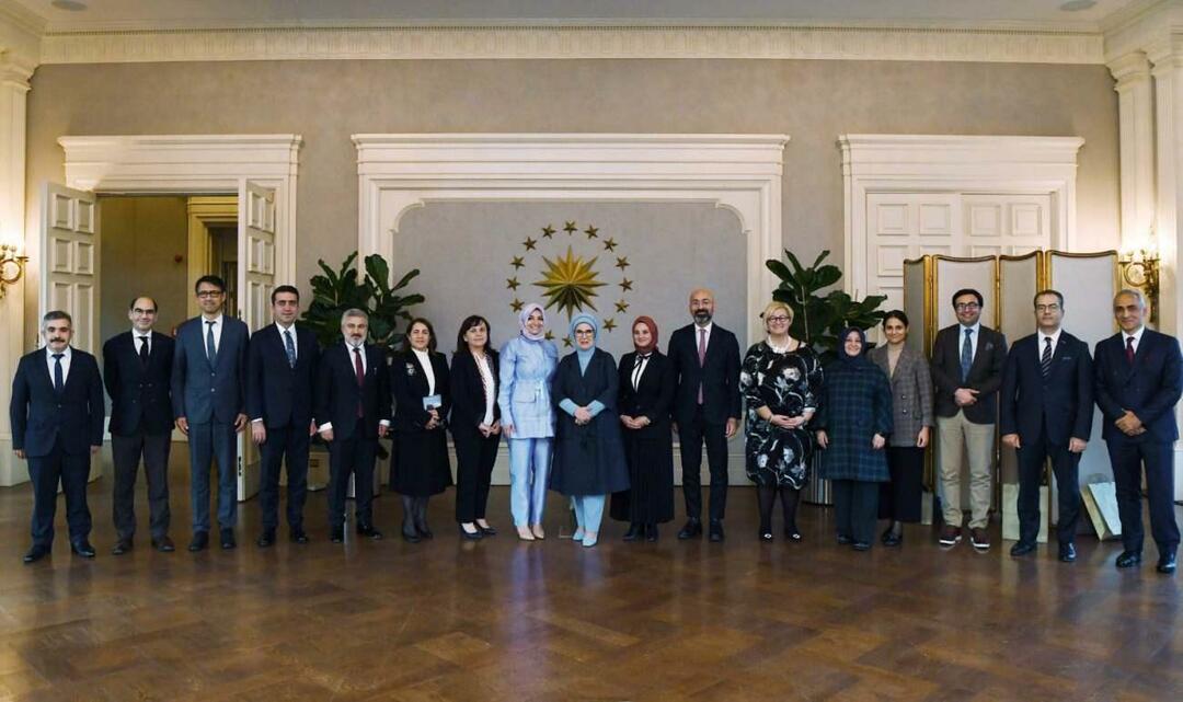 Emine Erdoğan träffade de nyutnämnda styrelseledamöterna i African Culture House