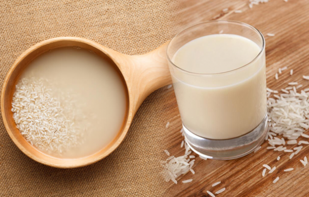 Hur tillverkas rismjölk? Bantning med rismjölk