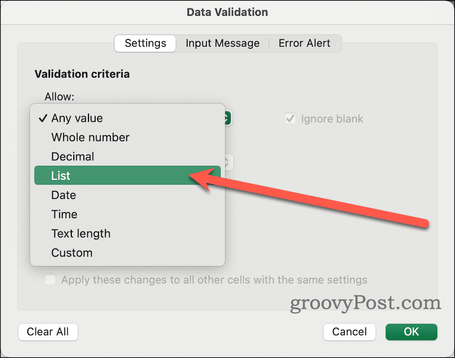 Välj Lista i dialogrutan Datavalidering i Excel