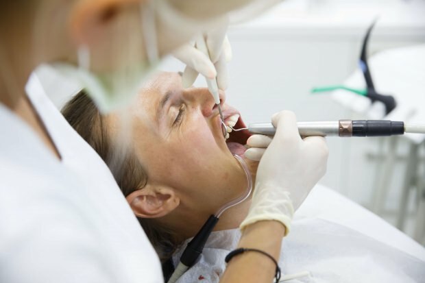 Behandling av tandköttcancer