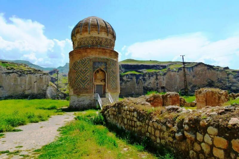 Du måste se restaureringen av historiska byggnader färdiga i Turkiet