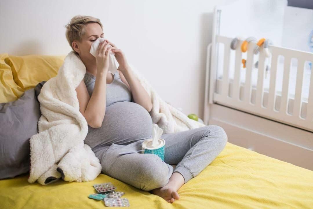 Huskurer för att skydda dig mot influensa under graviditeten