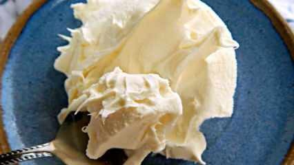 Hur gör man den enklaste labne-osten? Ingredienser med full konsistenslabnehost