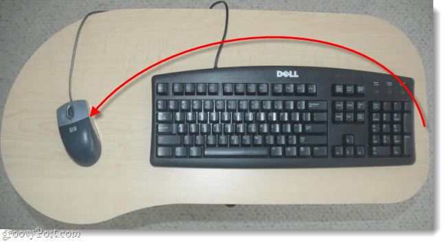 ställ musen till vänster om tangentbordet