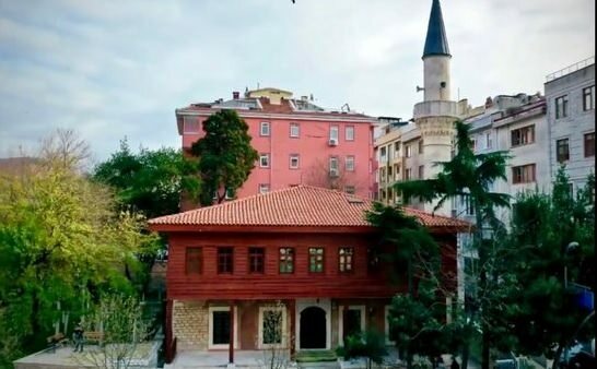 Vart och hur åker Şehit Süleyman Pasha-moskén? Historien om Üsküdar Şehit Süleyman Pasha-moskén