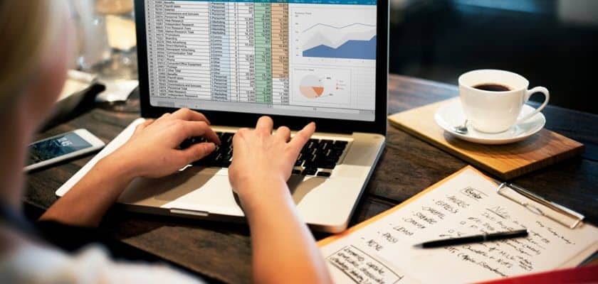 Hur du skapar din egen faktura från skrapa i Excel 2016