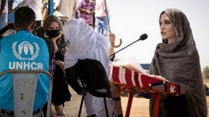 Angelina Jolie besöker flyktingläger