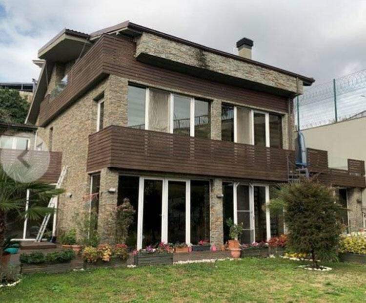 Çağla Şıkel säljer sin 800 kvadratmeter stora villa för 11 miljoner TL