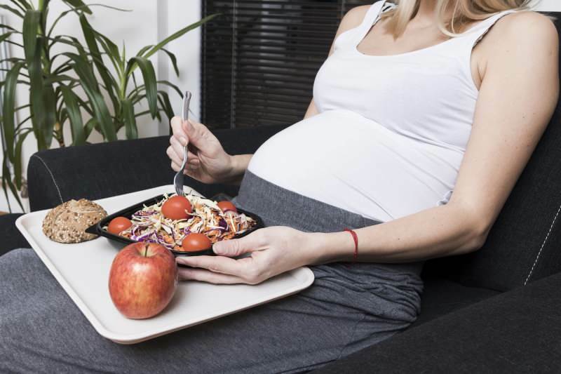 Hälsosam kost under graviditeten! Är dubbel näring korrekt under graviditeten?