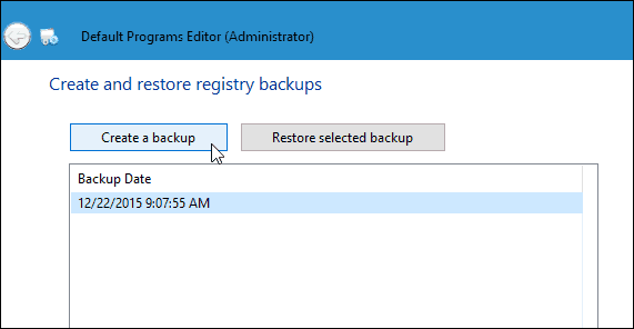 Få tillbaka dina standardappar efter en uppdatering av Windows 10 återställer dem