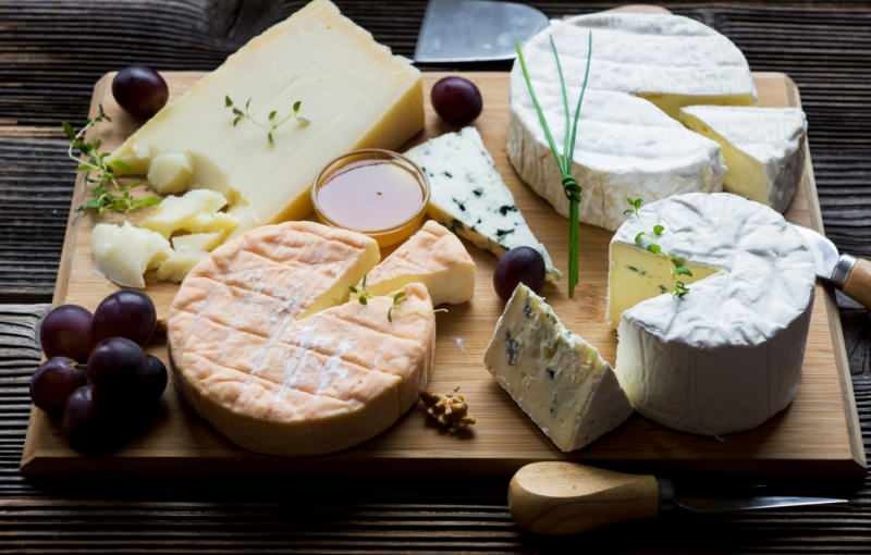 Hur lagras ost? Hur man förvarar ost från kylskåpet