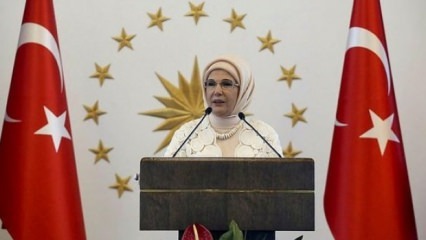 First Lady Erdoğan välkomnade hustruer från ambassadörer