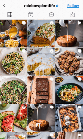 exempel på skärmdump av instagramflödet @rainbowplantlife som visar deras veganska livsmedel i djupa, rika toner